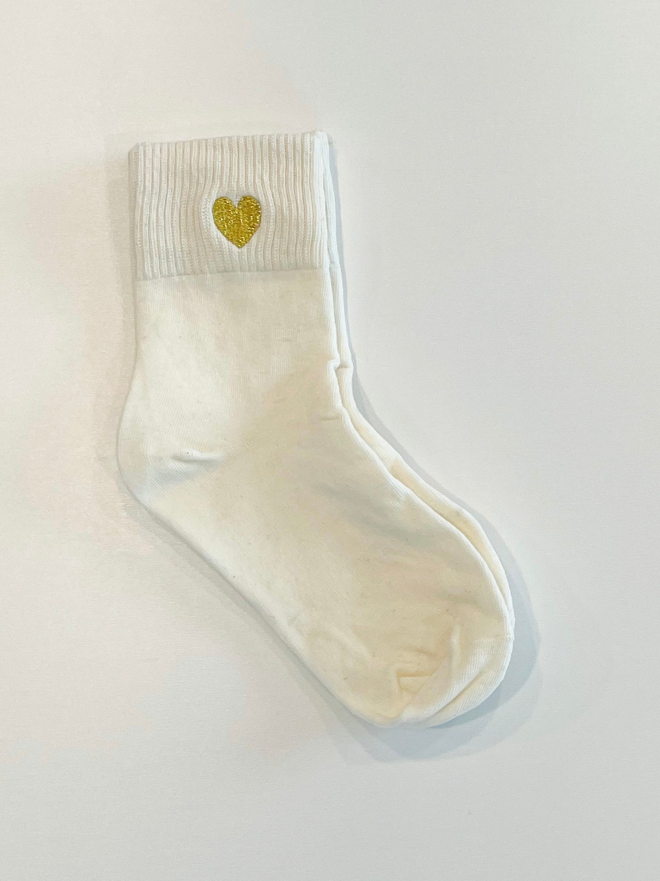 Embroidered Heart Ankle Socks