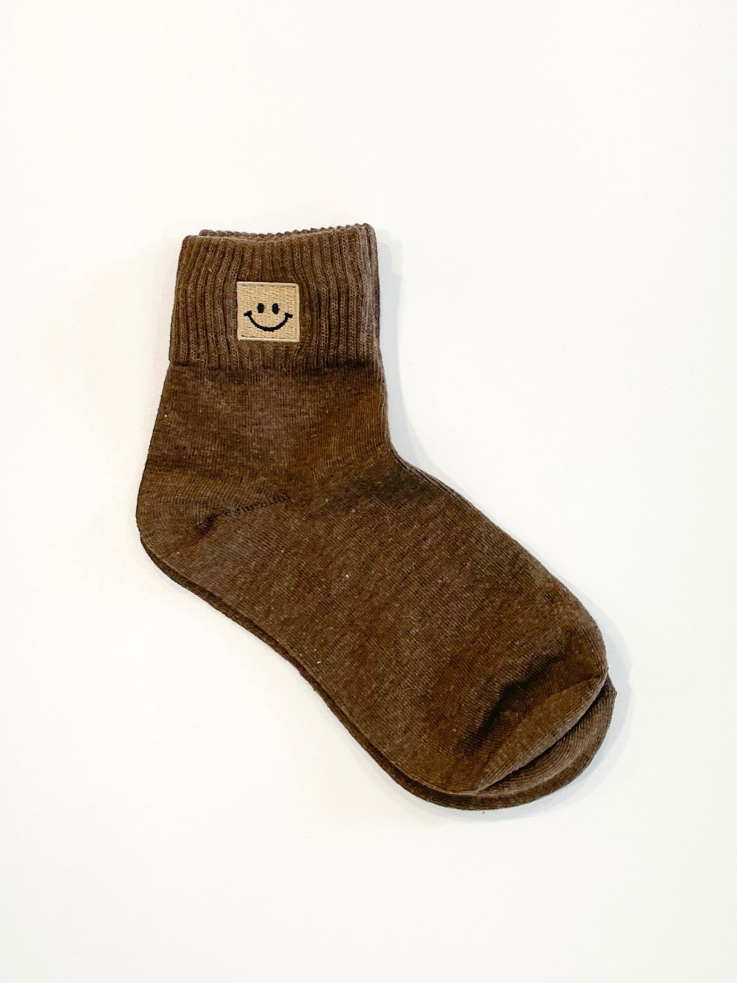 Embroidered Smiley Face Ankle Socks